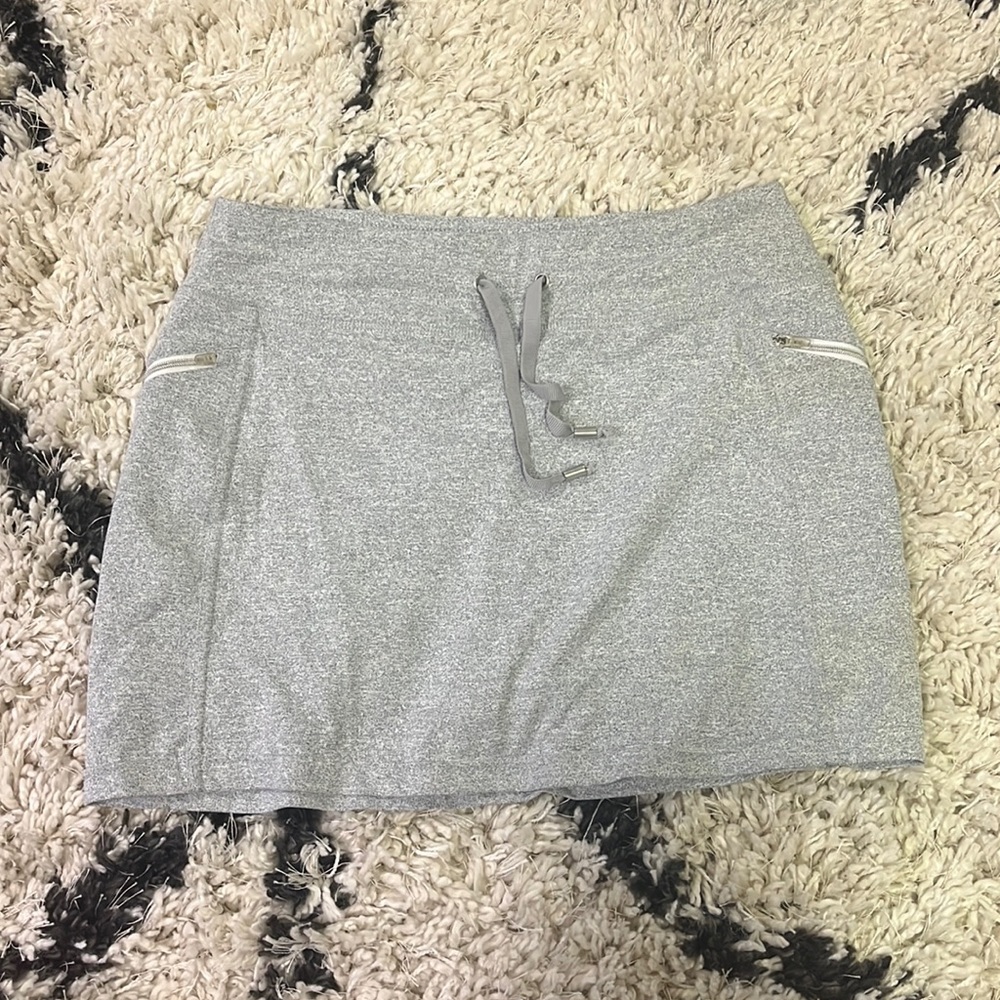 grey kyodan skirt